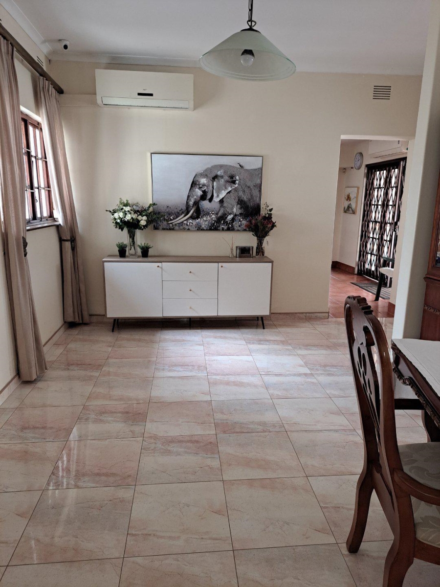 4 Bedroom Property for Sale in Umhlanga KwaZulu-Natal