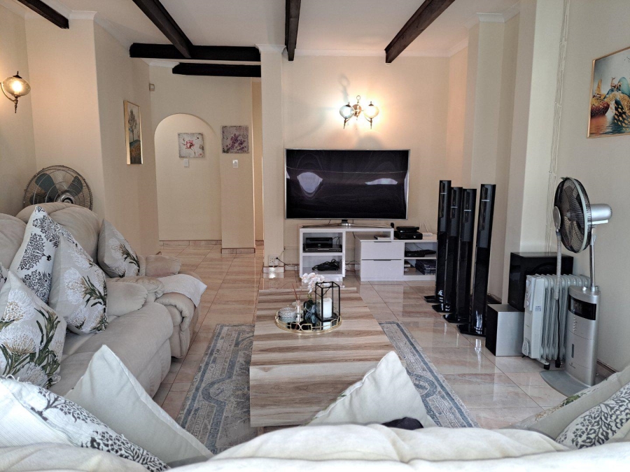 4 Bedroom Property for Sale in Umhlanga KwaZulu-Natal