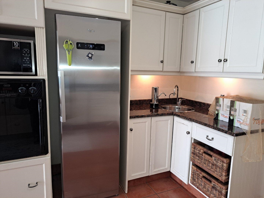 4 Bedroom Property for Sale in Umhlanga KwaZulu-Natal