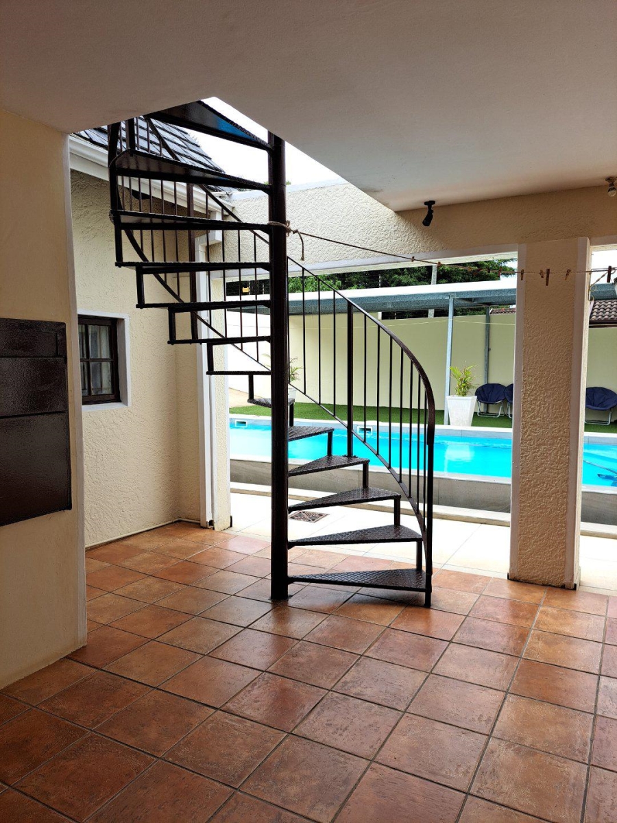 4 Bedroom Property for Sale in Umhlanga KwaZulu-Natal