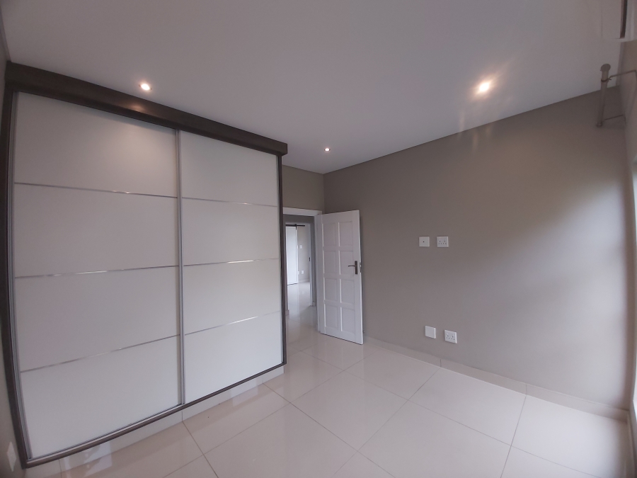 To Let 4 Bedroom Property for Rent in Palm Lakes Estate KwaZulu-Natal