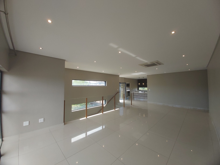 To Let 4 Bedroom Property for Rent in Palm Lakes Estate KwaZulu-Natal