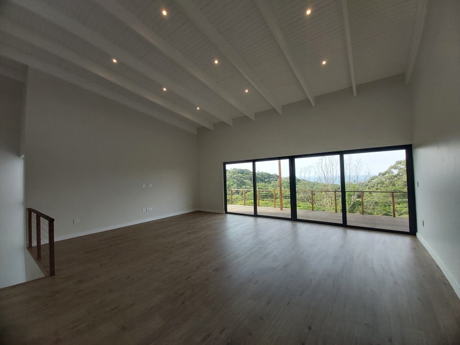 To Let 4 Bedroom Property for Rent in New Salt Rock City KwaZulu-Natal