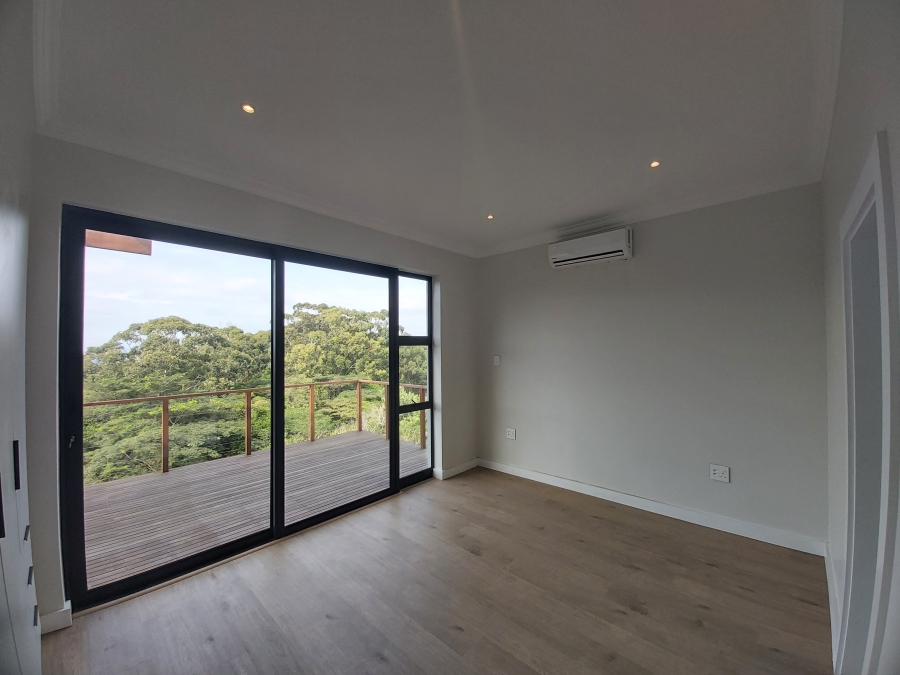 To Let 4 Bedroom Property for Rent in New Salt Rock City KwaZulu-Natal