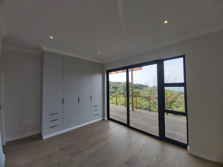 To Let 4 Bedroom Property for Rent in New Salt Rock City KwaZulu-Natal