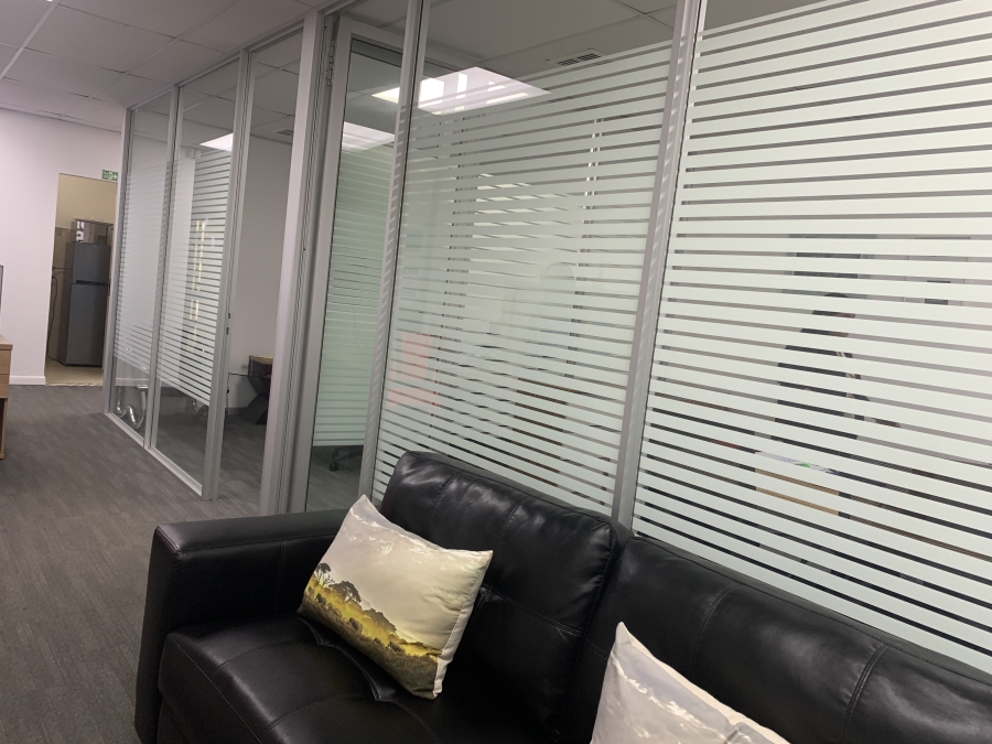 To Let Commercial Property for Rent in La Lucia KwaZulu-Natal