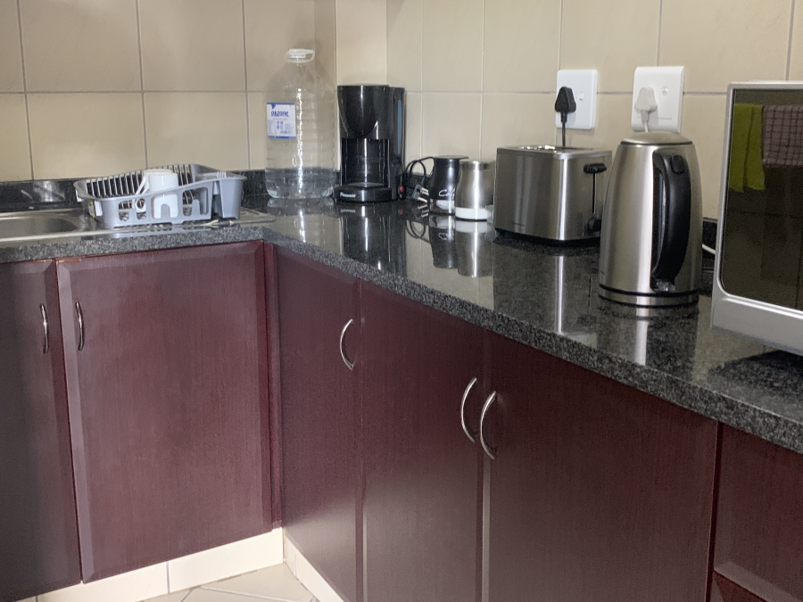 To Let Commercial Property for Rent in La Lucia KwaZulu-Natal