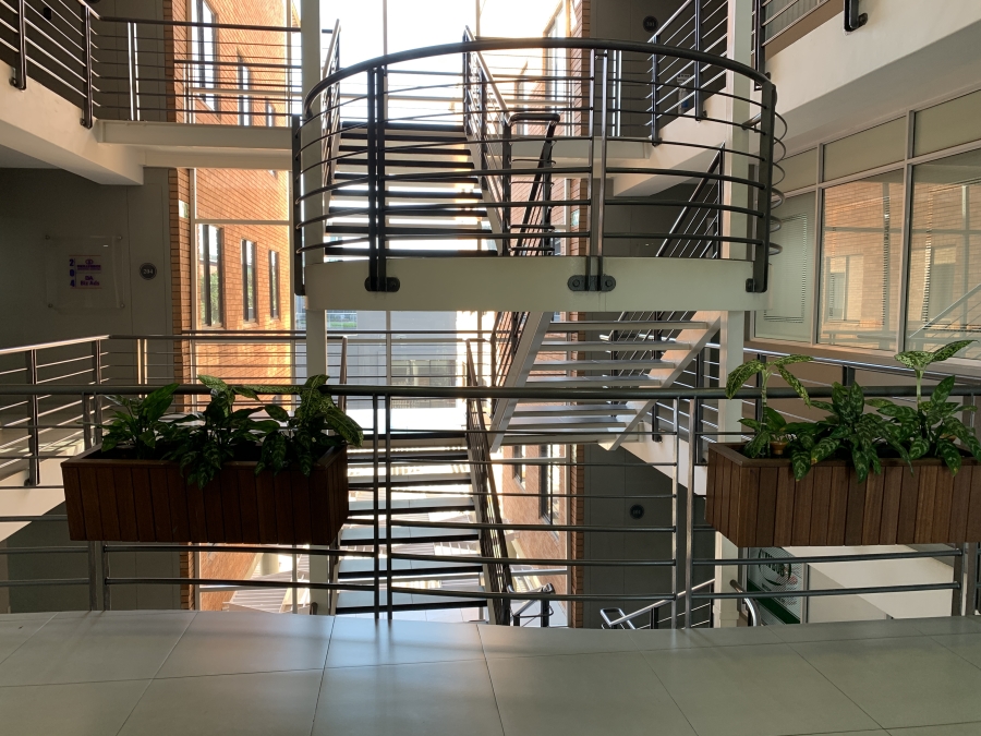 To Let Commercial Property for Rent in La Lucia KwaZulu-Natal