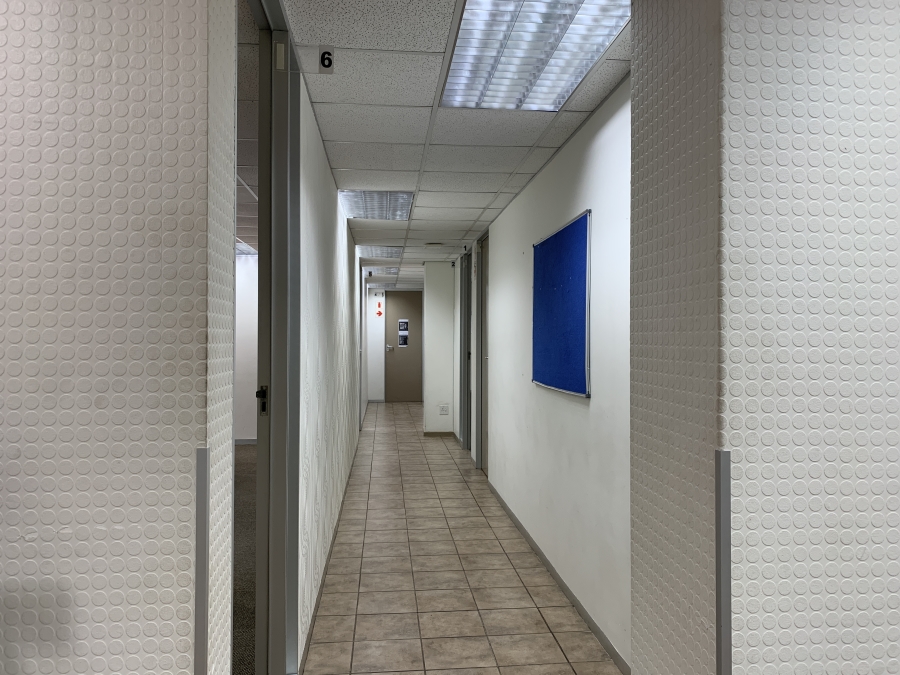 To Let Commercial Property for Rent in La Lucia KwaZulu-Natal