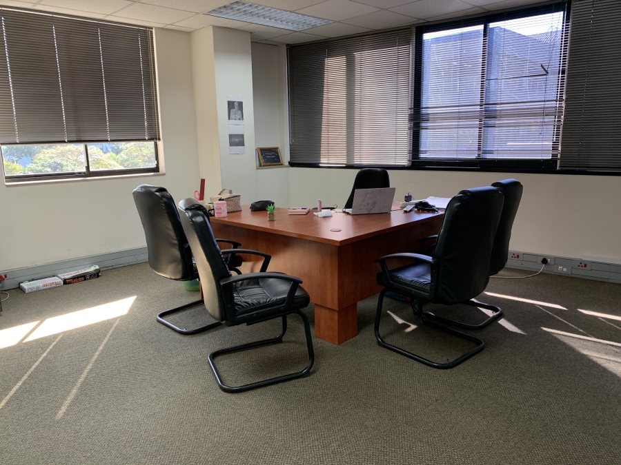 To Let Commercial Property for Rent in La Lucia KwaZulu-Natal