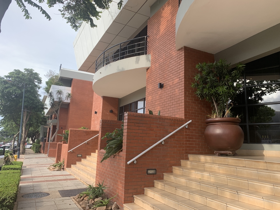 To Let Commercial Property for Rent in La Lucia Ridge KwaZulu-Natal