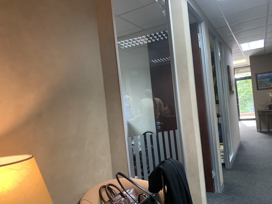 To Let Commercial Property for Rent in La Lucia Ridge KwaZulu-Natal