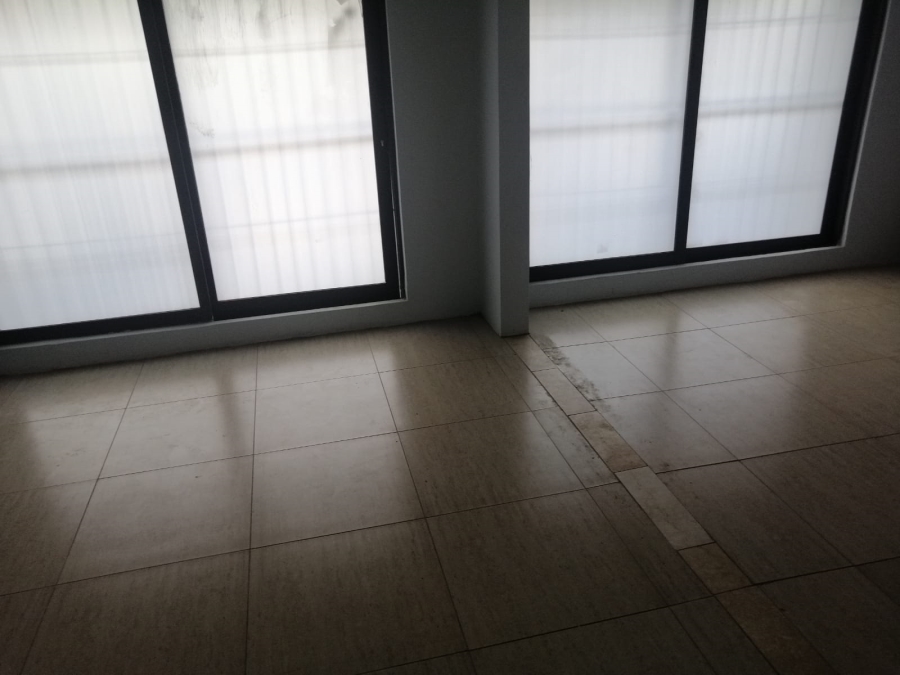 To Let Commercial Property for Rent in Bluff KwaZulu-Natal