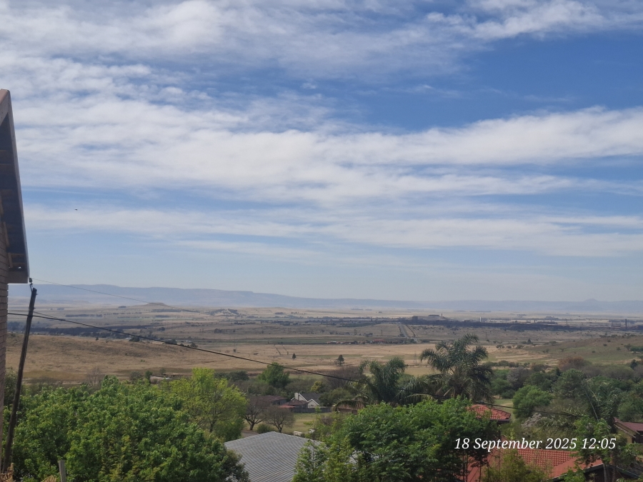 To Let 2 Bedroom Property for Rent in Signal Hill KwaZulu-Natal
