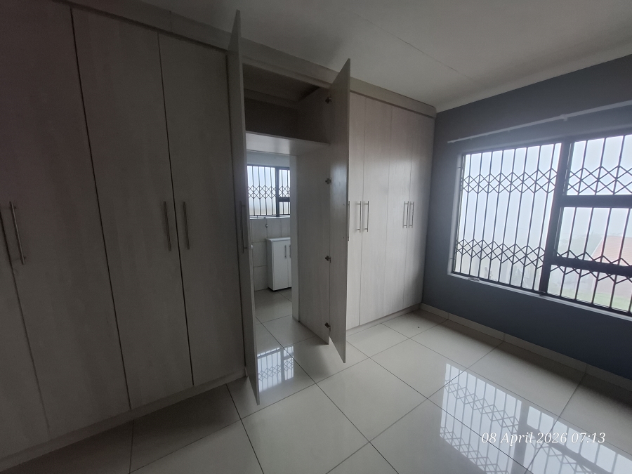 To Let 2 Bedroom Property for Rent in Signal Hill KwaZulu-Natal