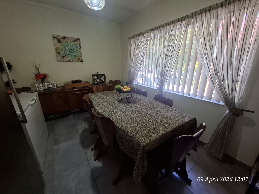 4 Bedroom Property for Sale in Huttenheights KwaZulu-Natal