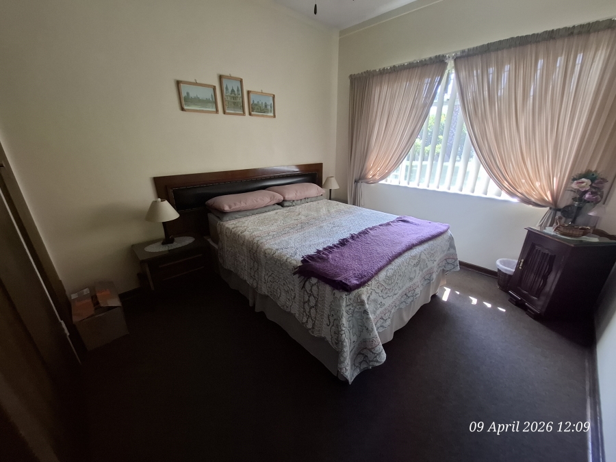 4 Bedroom Property for Sale in Huttenheights KwaZulu-Natal