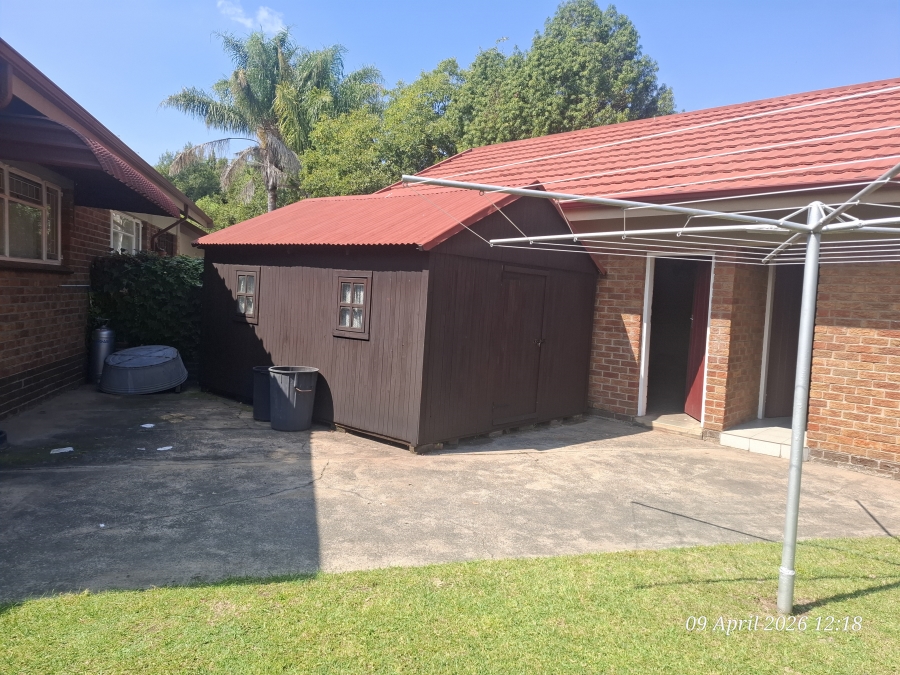 4 Bedroom Property for Sale in Huttenheights KwaZulu-Natal