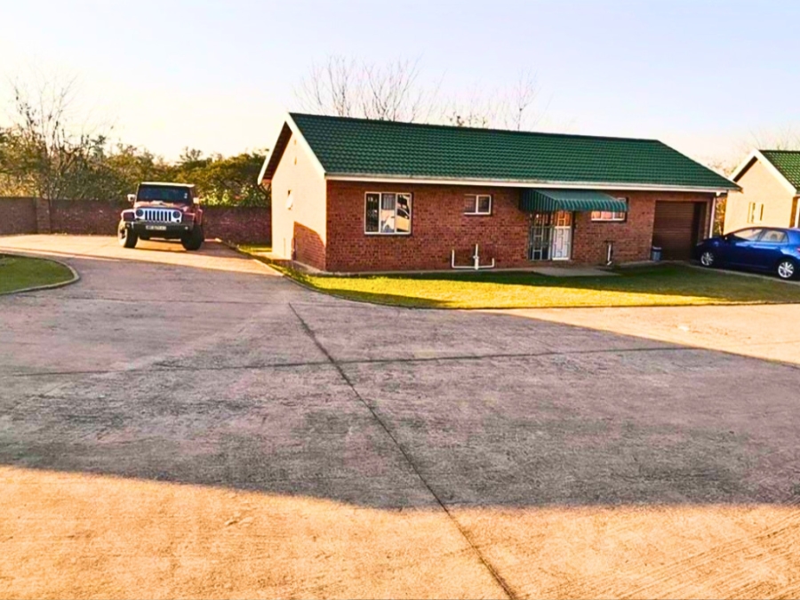 30 Bedroom Property for Sale in Lincoln Meade KwaZulu-Natal