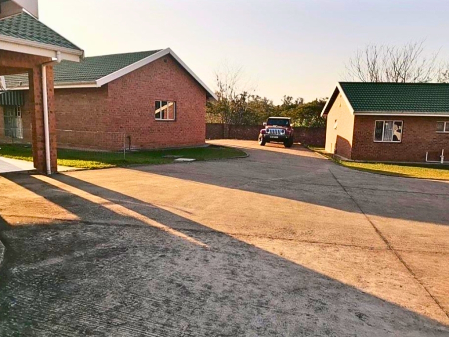 30 Bedroom Property for Sale in Lincoln Meade KwaZulu-Natal