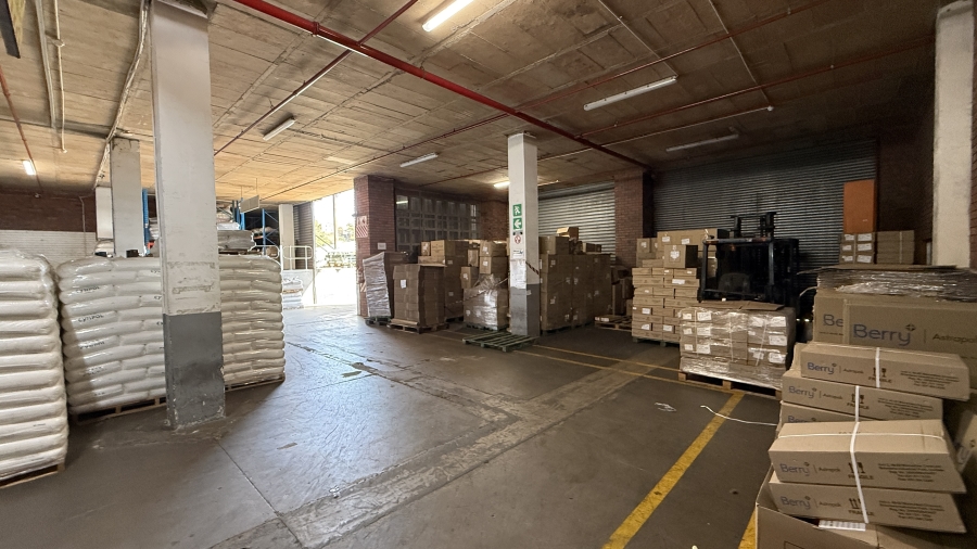 To Let Commercial Property for Rent in Briardene KwaZulu-Natal