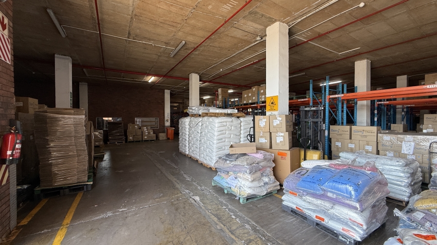 To Let Commercial Property for Rent in Briardene KwaZulu-Natal