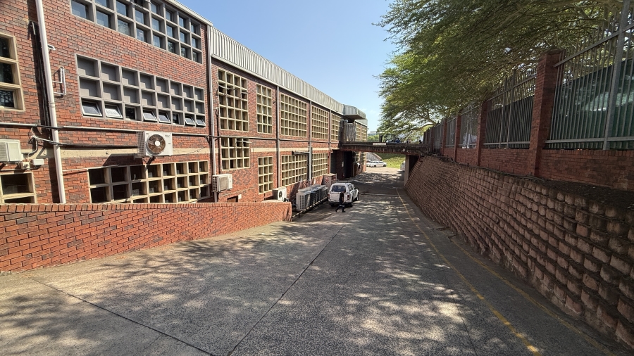 To Let Commercial Property for Rent in Briardene KwaZulu-Natal