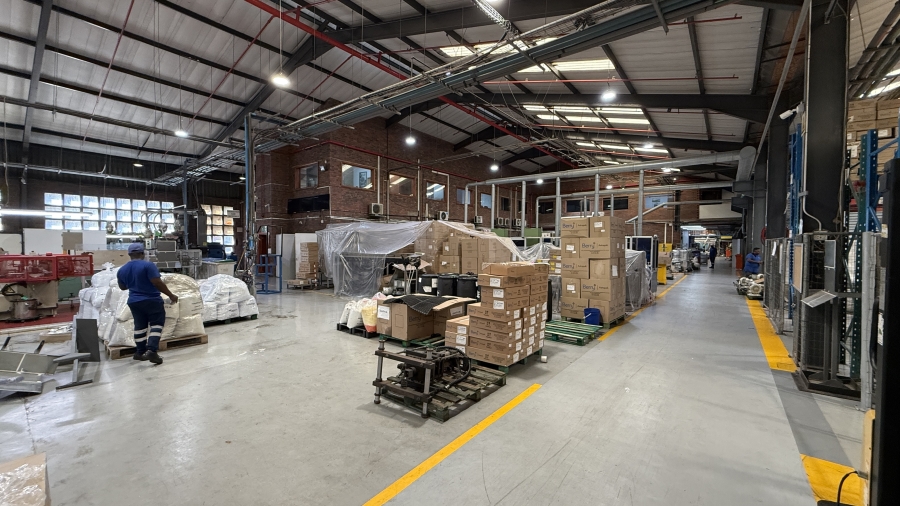 To Let Commercial Property for Rent in Briardene KwaZulu-Natal