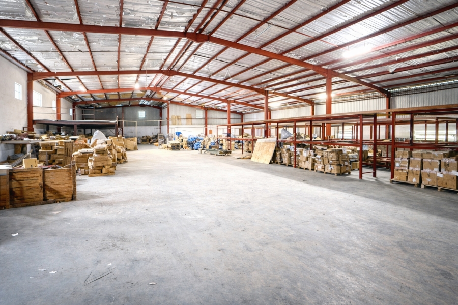 To Let Commercial Property for Rent in Briardene KwaZulu-Natal