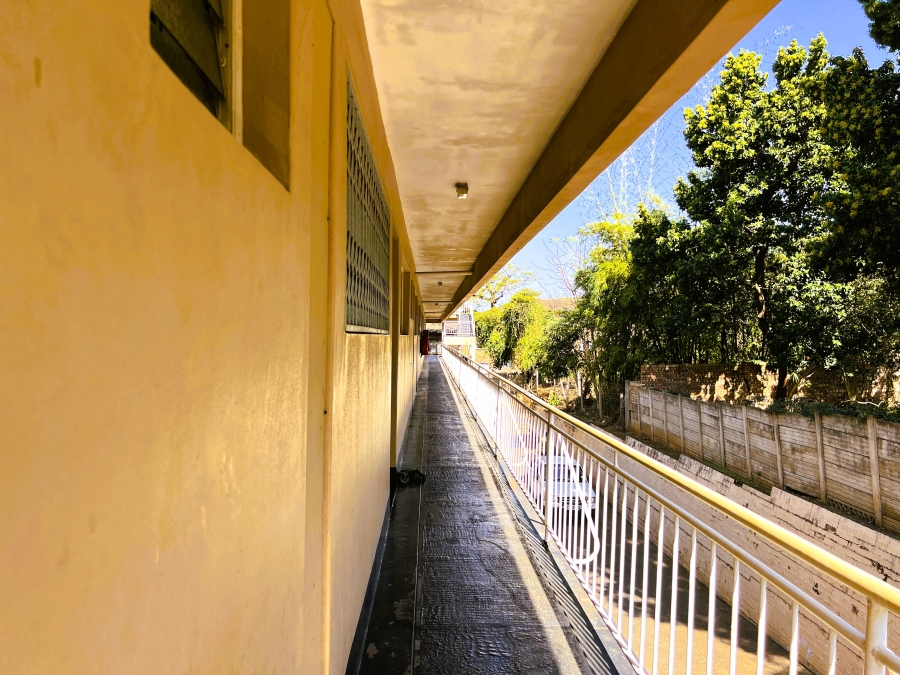 2 Bedroom Property for Sale in Fairview KwaZulu-Natal