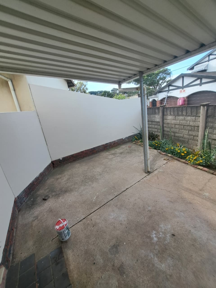 2 Bedroom Property for Sale in Montclair KwaZulu-Natal