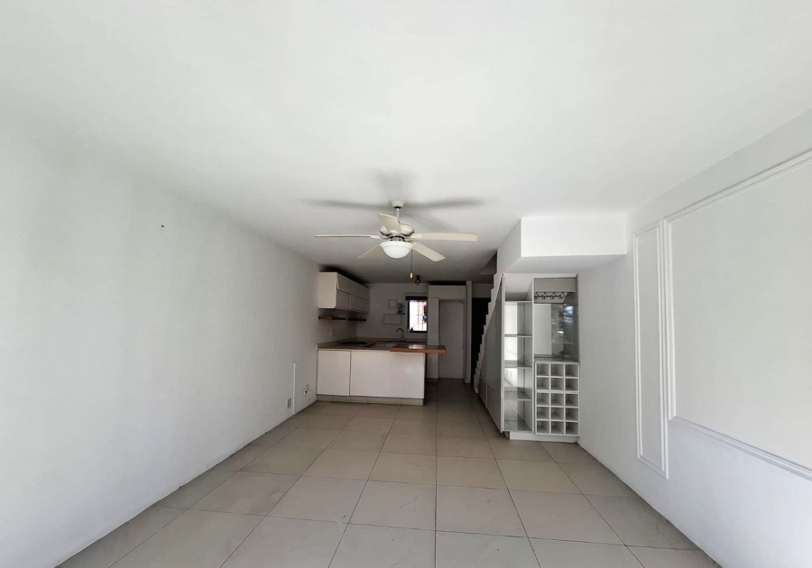 2 Bedroom Property for Sale in Morningside KwaZulu-Natal