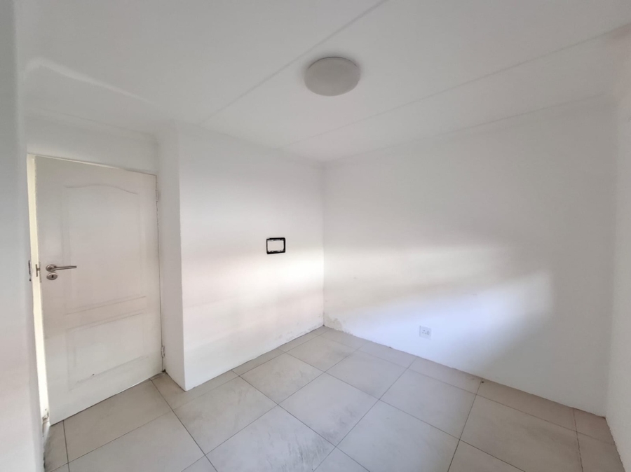 2 Bedroom Property for Sale in Morningside KwaZulu-Natal