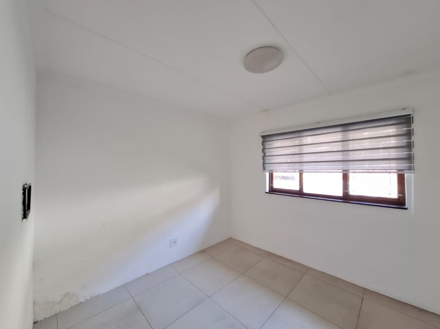 2 Bedroom Property for Sale in Morningside KwaZulu-Natal