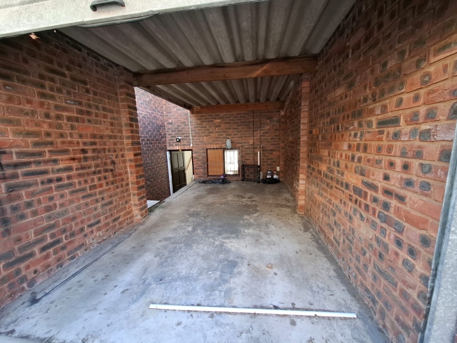 2 Bedroom Property for Sale in Morningside KwaZulu-Natal