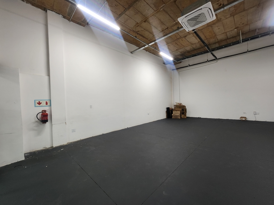 To Let Commercial Property for Rent in Verulam KwaZulu-Natal