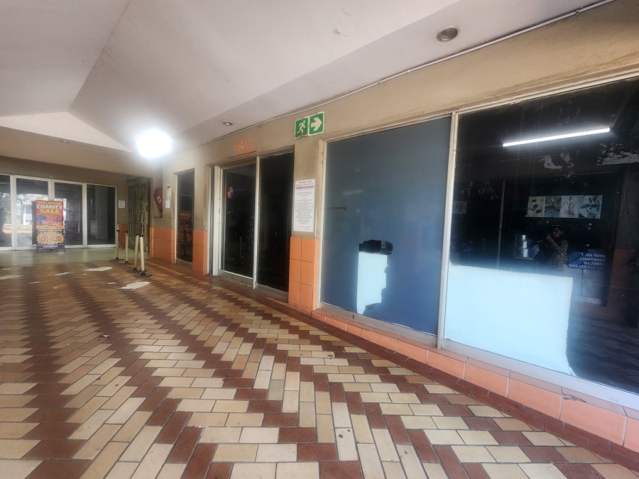 To Let Commercial Property for Rent in Verulam KwaZulu-Natal