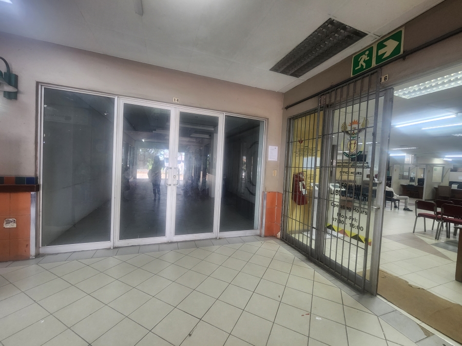 To Let Commercial Property for Rent in Verulam KwaZulu-Natal