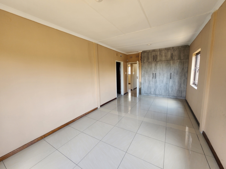 3 Bedroom Property for Sale in Riyadh KwaZulu-Natal