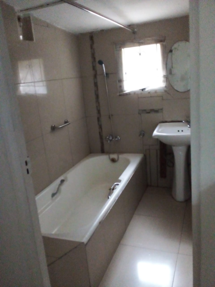 3 Bedroom Property for Sale in Brindhaven KwaZulu-Natal