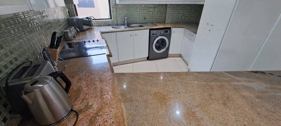 5 Bedroom Property for Sale in Umhlanga Ridge KwaZulu-Natal