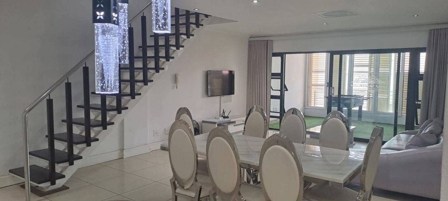 5 Bedroom Property for Sale in Umhlanga Ridge KwaZulu-Natal