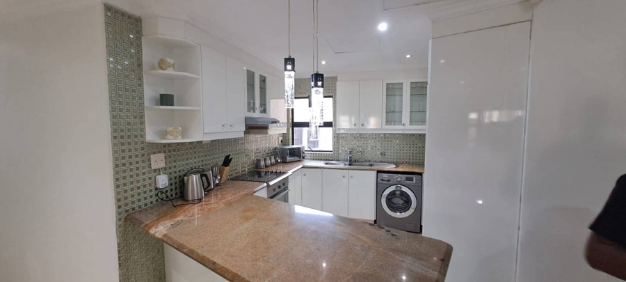 5 Bedroom Property for Sale in Umhlanga Ridge KwaZulu-Natal