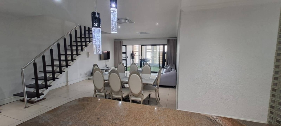 5 Bedroom Property for Sale in Umhlanga Ridge KwaZulu-Natal