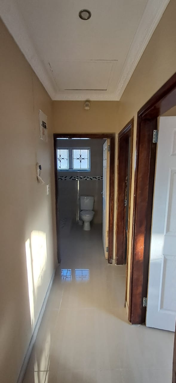 2 Bedroom Property for Sale in Dawncrest KwaZulu-Natal