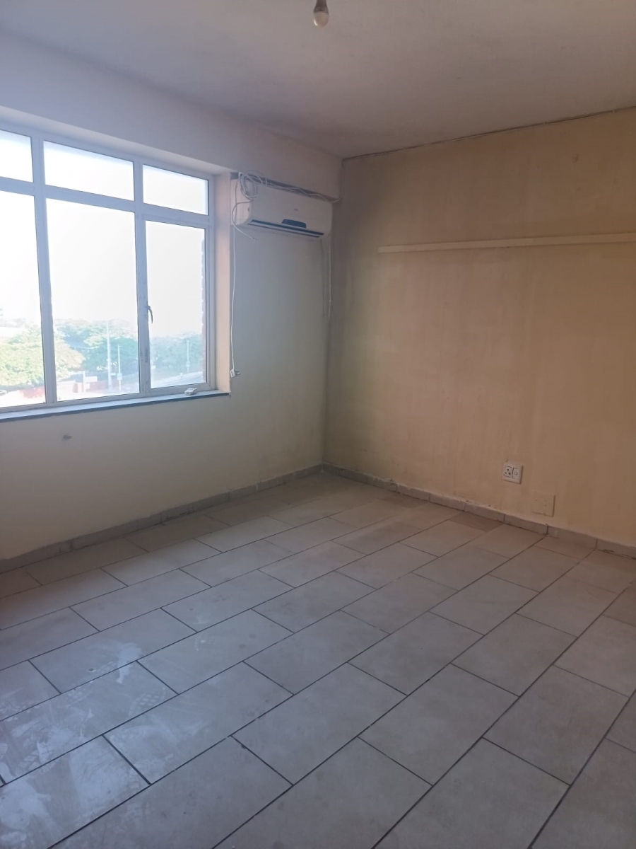 2 Bedroom Property for Sale in Durban Central KwaZulu-Natal