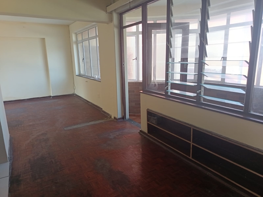 2 Bedroom Property for Sale in Durban Central KwaZulu-Natal