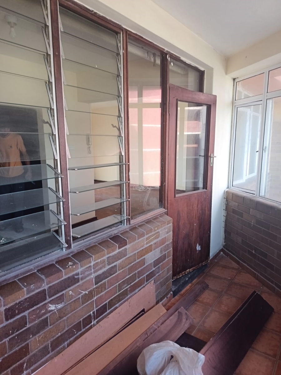 2 Bedroom Property for Sale in Durban Central KwaZulu-Natal
