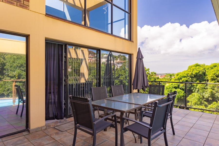 5 Bedroom Property for Sale in Reservoir Hills KwaZulu-Natal