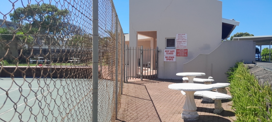 2 Bedroom Property for Sale in Margate Beach KwaZulu-Natal